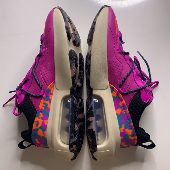 Nike Air Max Viva 7.5 hyper magenta sneaker - Picture 5 of 10